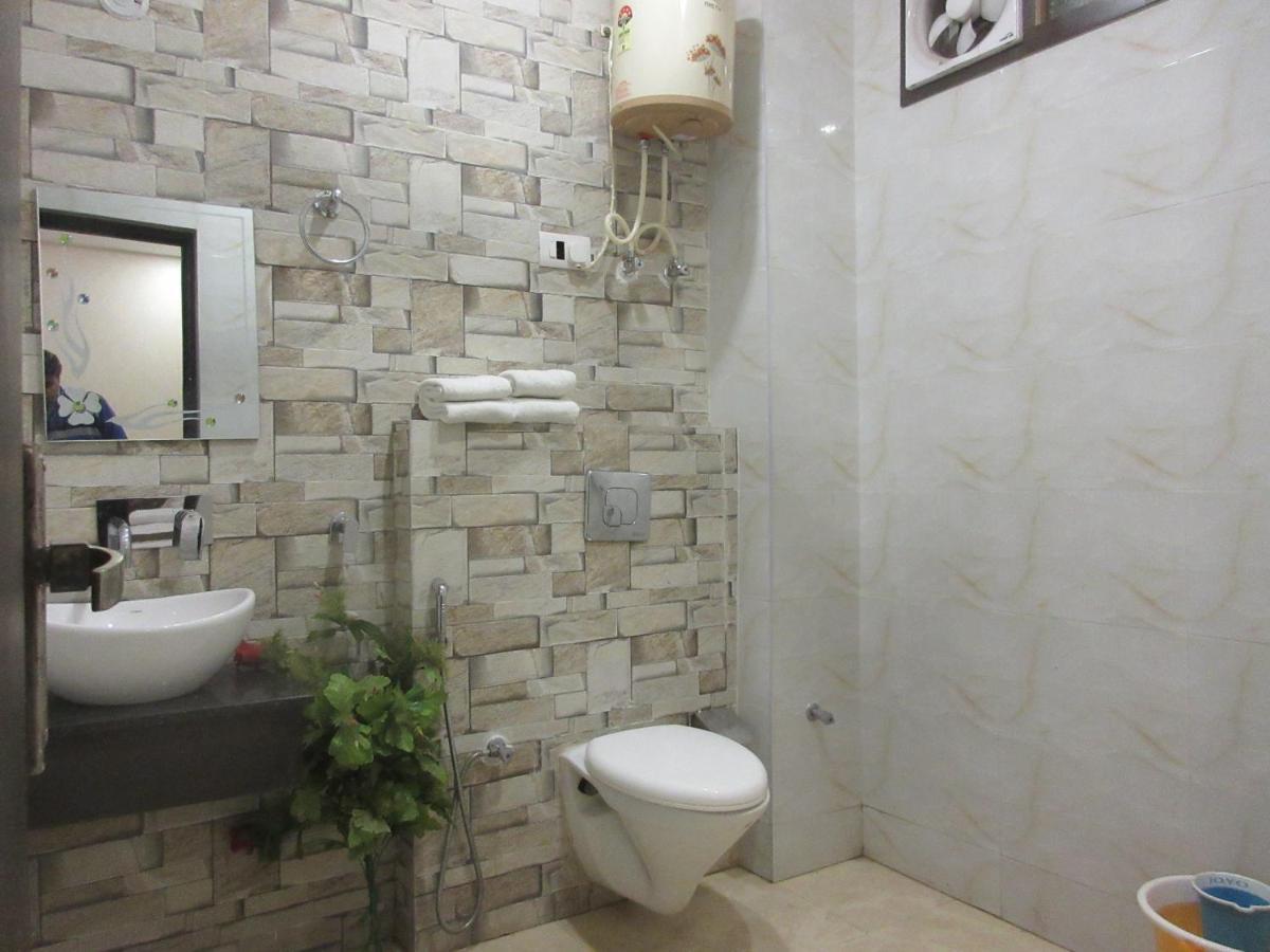 Riya Palace Агра Екстериор снимка