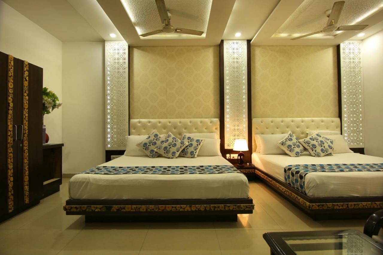 Riya Palace Агра Екстериор снимка